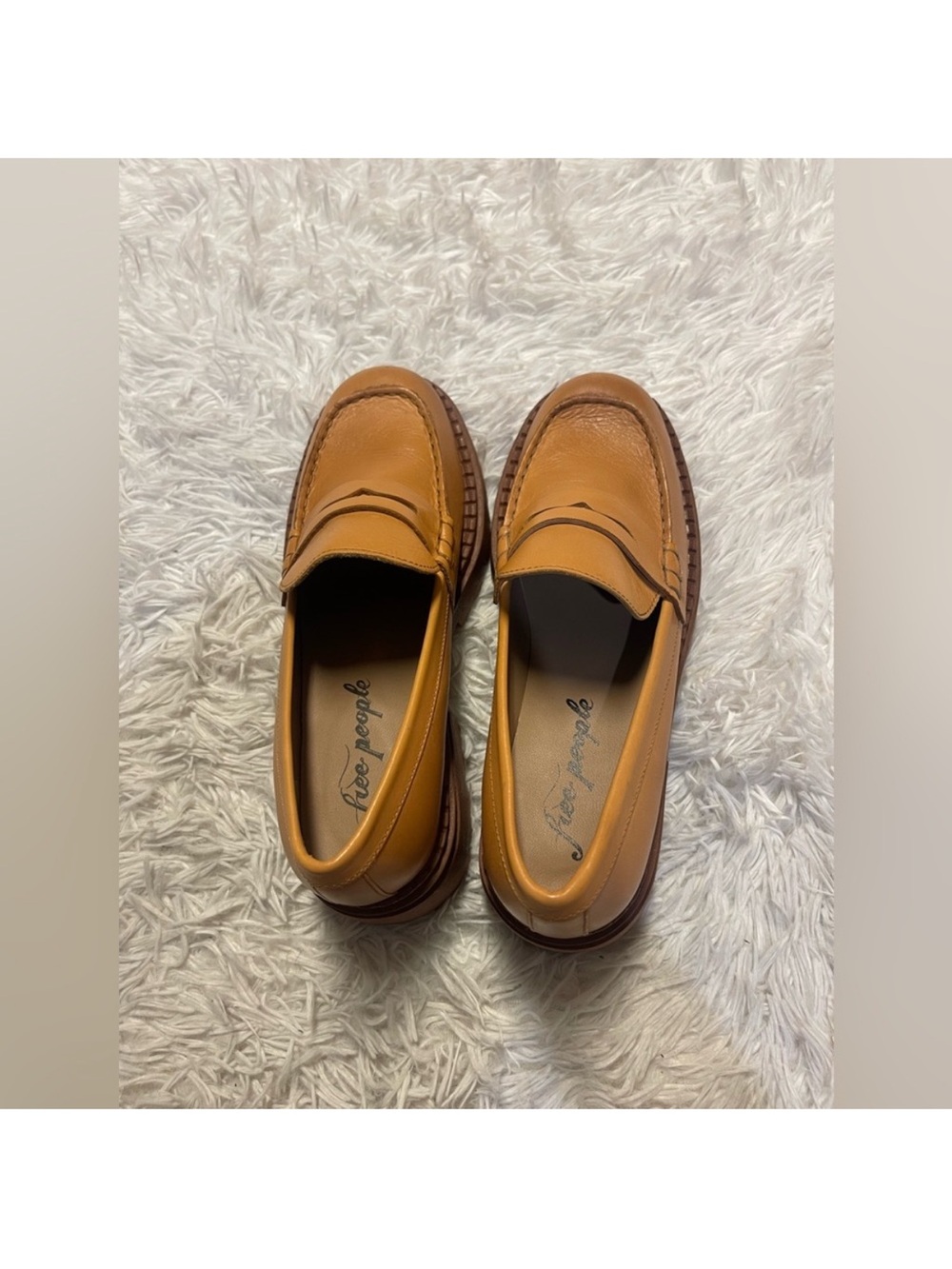 Free People Chunky Lug Sole Tan Leather Penny Loafers 39.5 9.5 - Picture 7 of 15